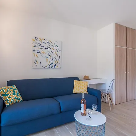 Neuf Climatise Petite Vue A Pieds - Ted Appartement